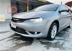 Chrysler 200